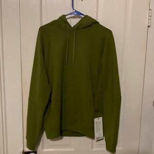 Mens Lululemon, City sweat Pullover hoodie, NWT, Sz medium